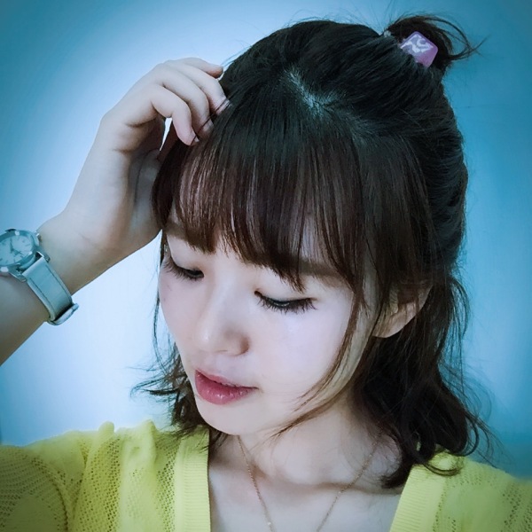 自然卷的女生适合什么发型?