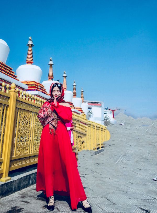 9月初两个女生打算去青海旅游预计玩三天有什么需要注意的么衣服都穿
