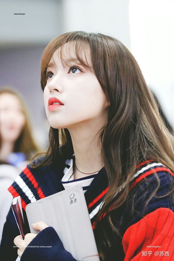 最近多档综艺节目让宇宙少女这个女团火了一把路人想