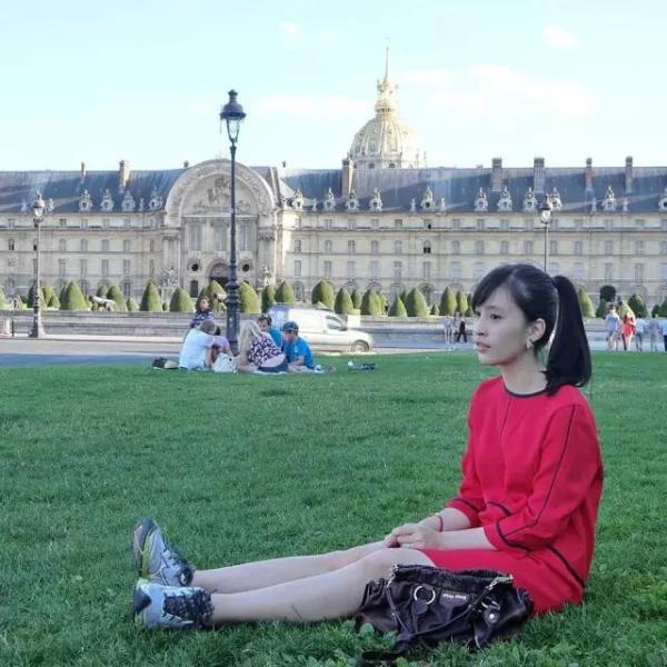 如何看待台湾26岁女作家林奕含自杀事件